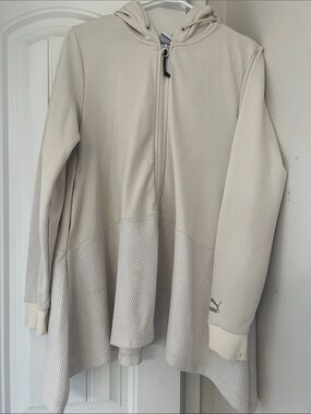 Puma women’s medium